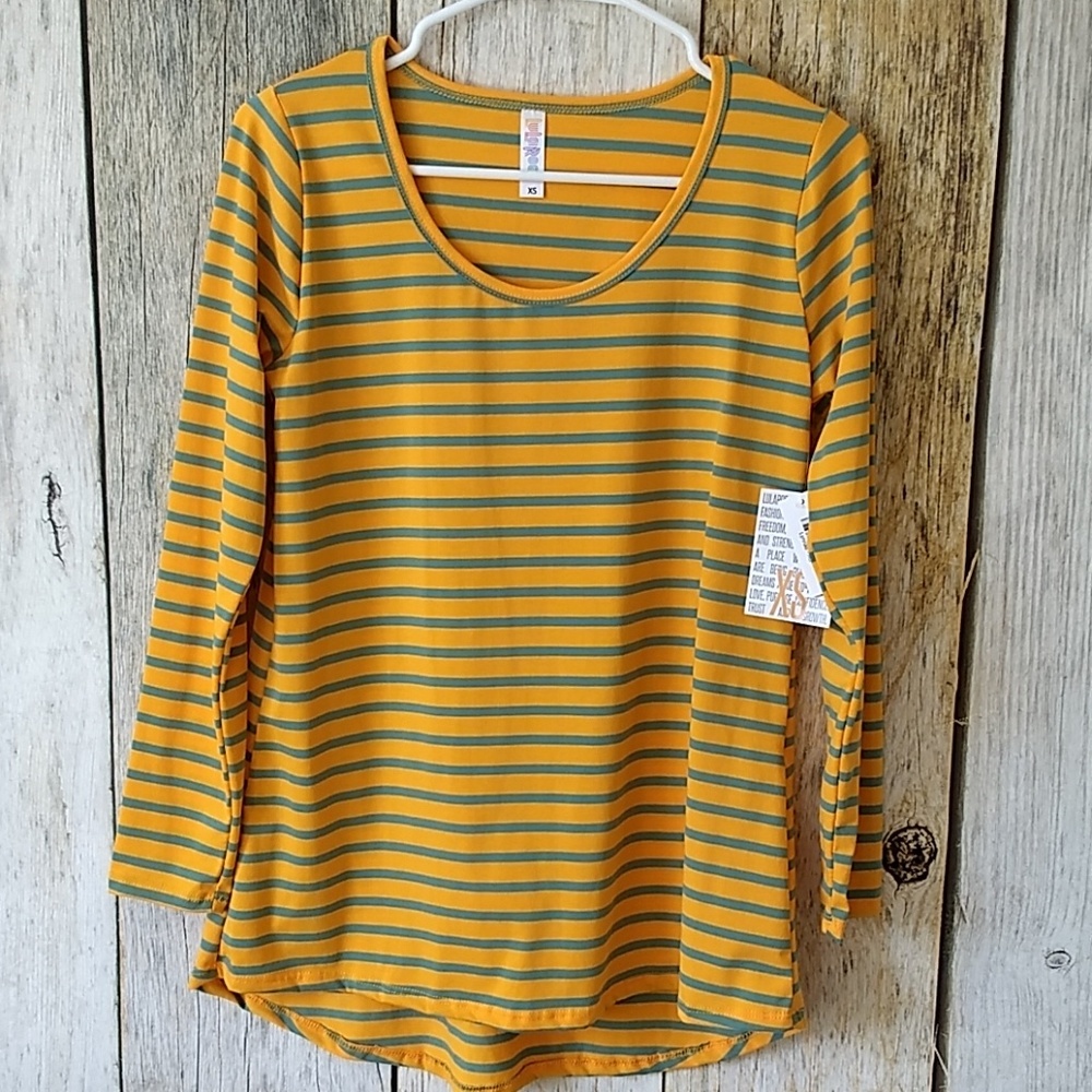 XS Lularoe Lynnae